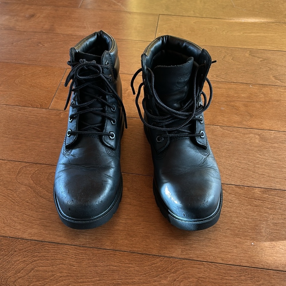 Timberland waterproof black leather boots sz 6